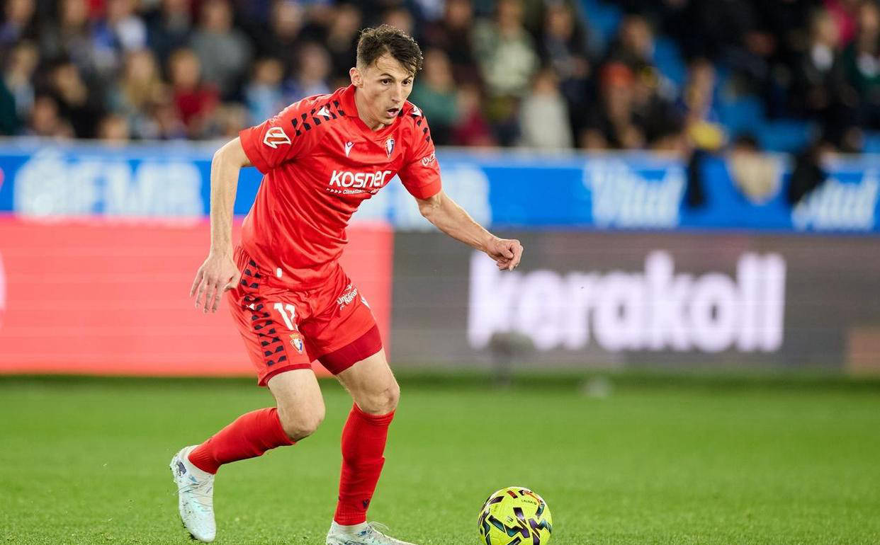 25岁皇马旧将发光发热，助阿拉维斯绝平奥萨苏纳，保持西甲三轮不败